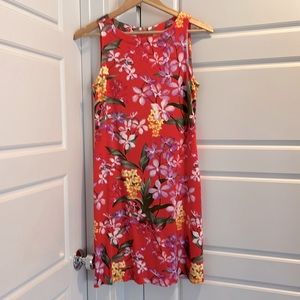 Tommy Bahama coral color floral print sleeveless dress! XS fits 4/6.